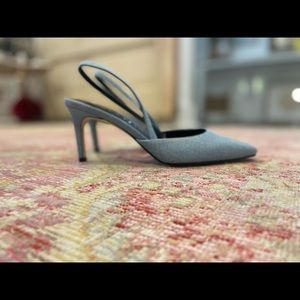 calvin klein- rare find / worn only 2 times